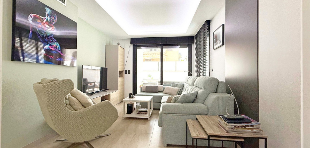 3 Bed Townhouse for sale in Villamartin Costa Blanca, Alicante, Spain
