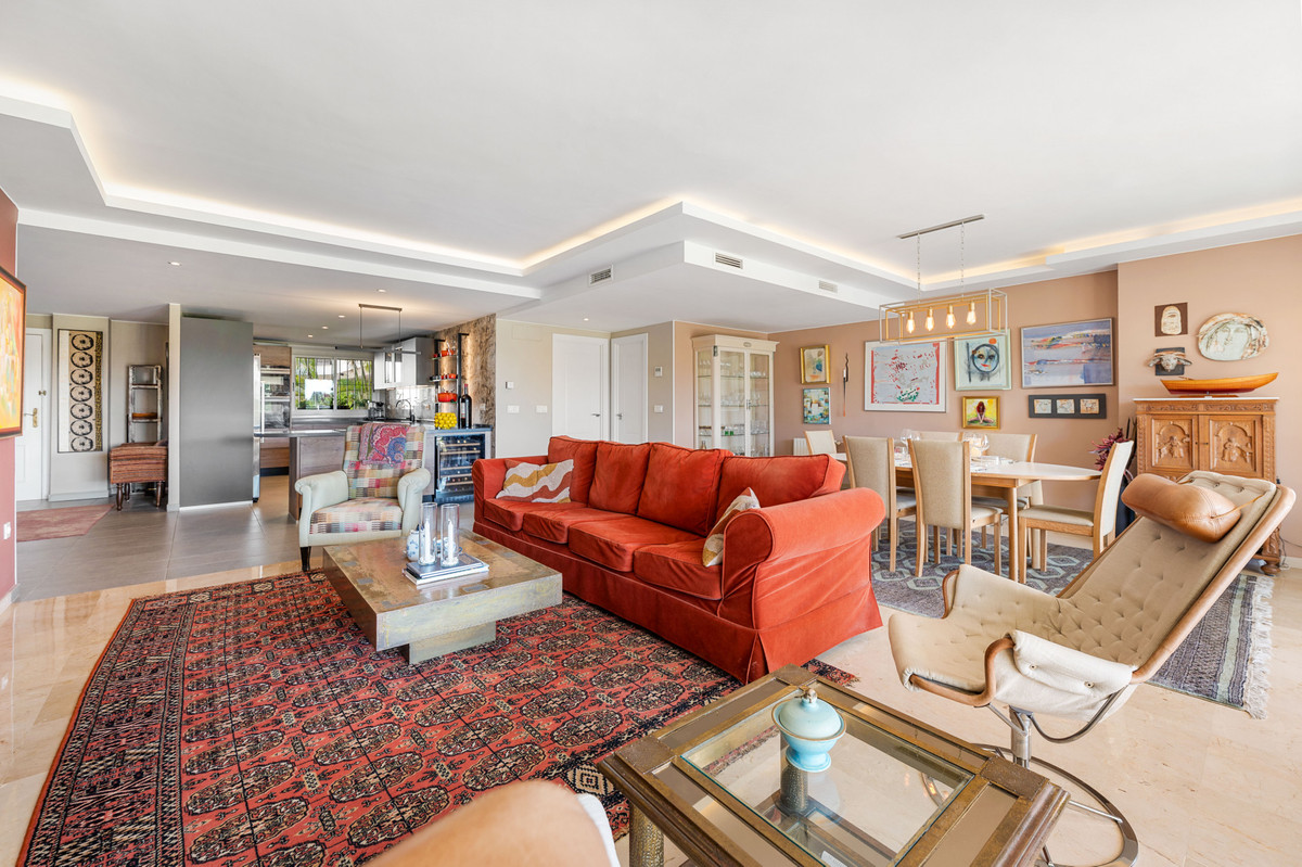 4 Bed Apartment for sale in Guadalmina Alta Costa Del Sol, Málaga, Spain