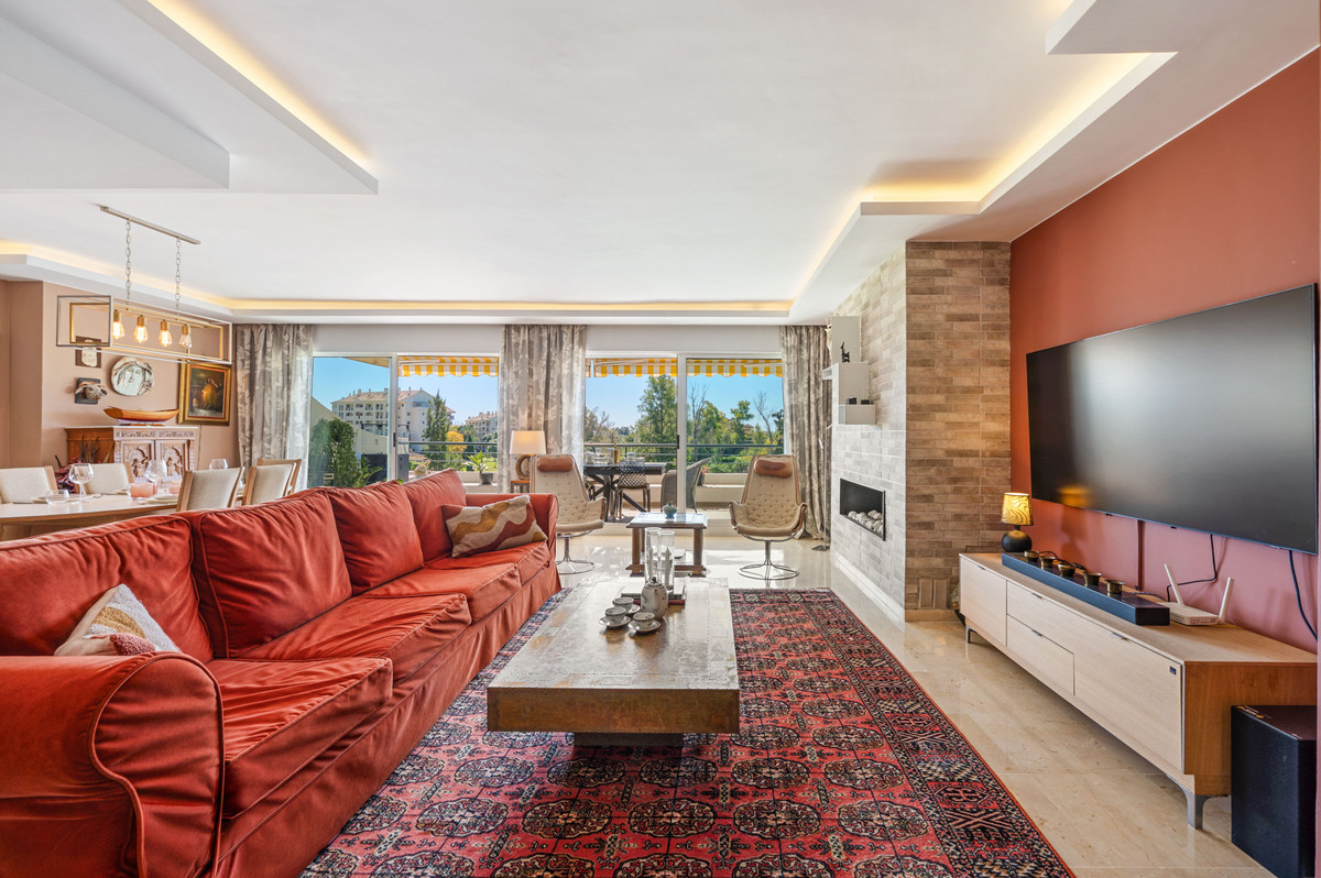 4 Bed Apartment for sale in Guadalmina Alta Costa Del Sol, Málaga, Spain