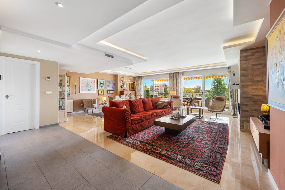 4 Bed Apartment for sale in Guadalmina Alta Costa Del Sol, Málaga, Spain