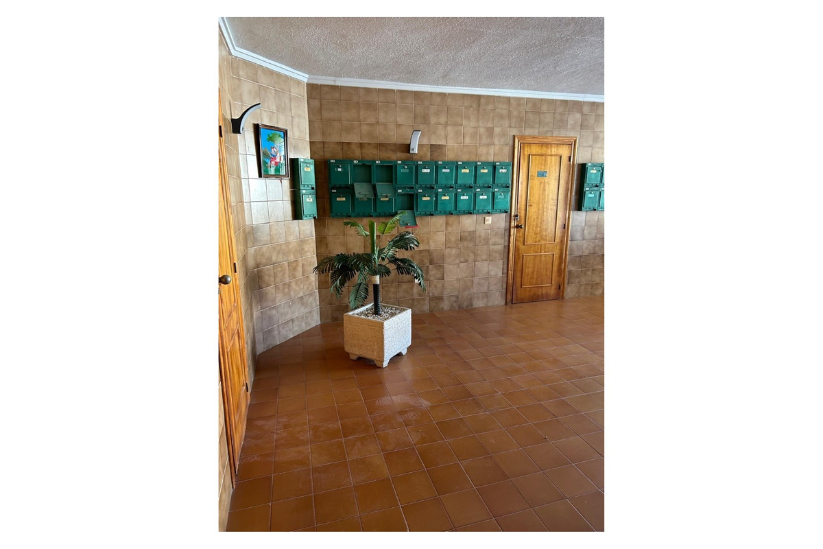 Se vende Apartamento Planta Media de 1 dormitorios en Costa Blanca, Alicante, España