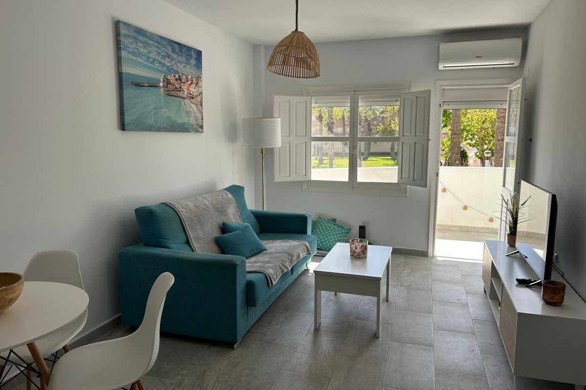 Se vende Apartamento Planta Media de 1 dormitorios en Costa Blanca, Alicante, España