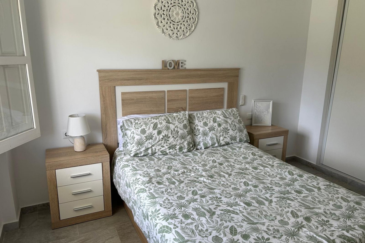 Se vende Apartamento Planta Media de 1 dormitorios en Costa Blanca, Alicante, España