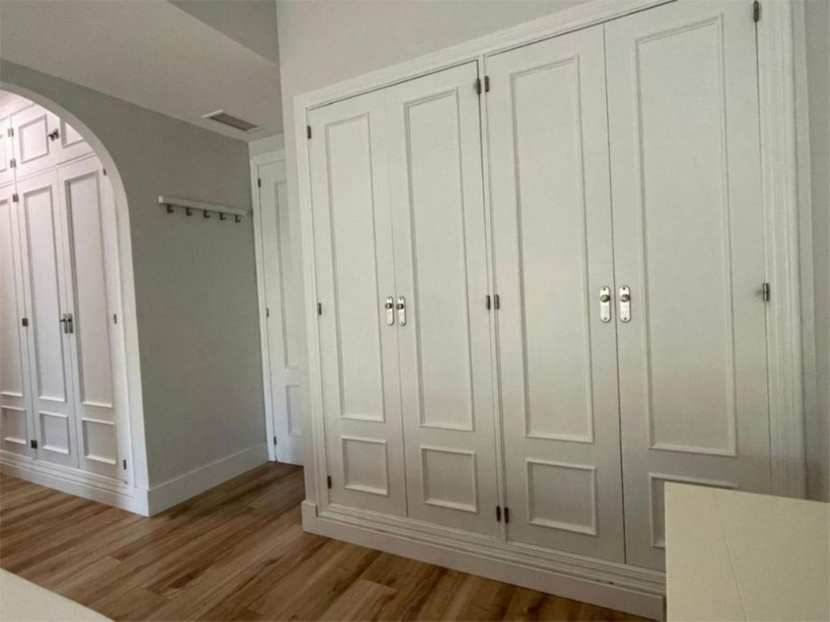 4 Bed Townhouse for sale in Marbella Costa Del Sol, Málaga, Spain