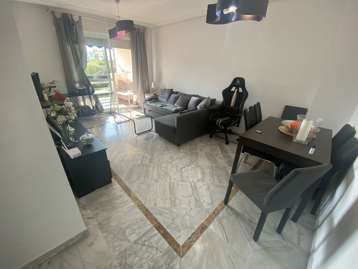 2 Bed Apartment for sale in Nueva Andalucía Costa Del Sol, Málaga, Spain