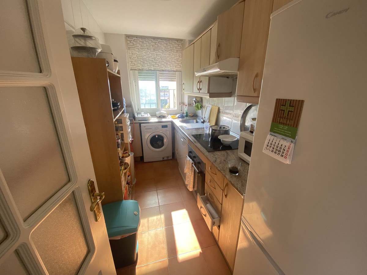 2 Bed Apartment for sale in Nueva Andalucía Costa Del Sol, Málaga, Spain