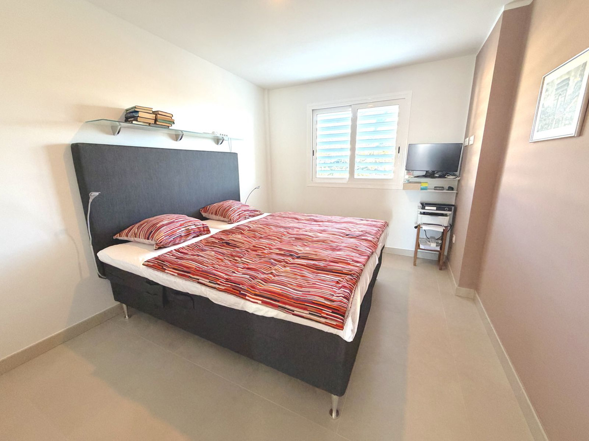 3 Bed Apartment for sale in Torreblanca Costa Del Sol, Málaga, Spain
