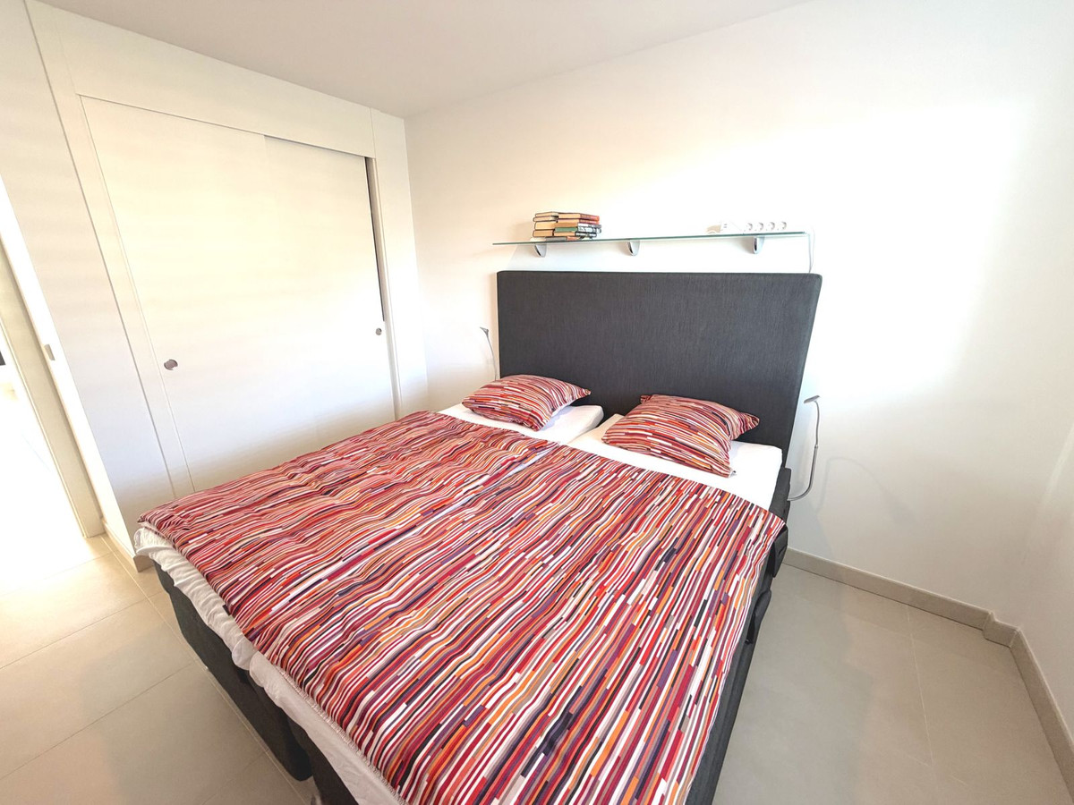 3 Bed Apartment for sale in Torreblanca Costa Del Sol, Málaga, Spain