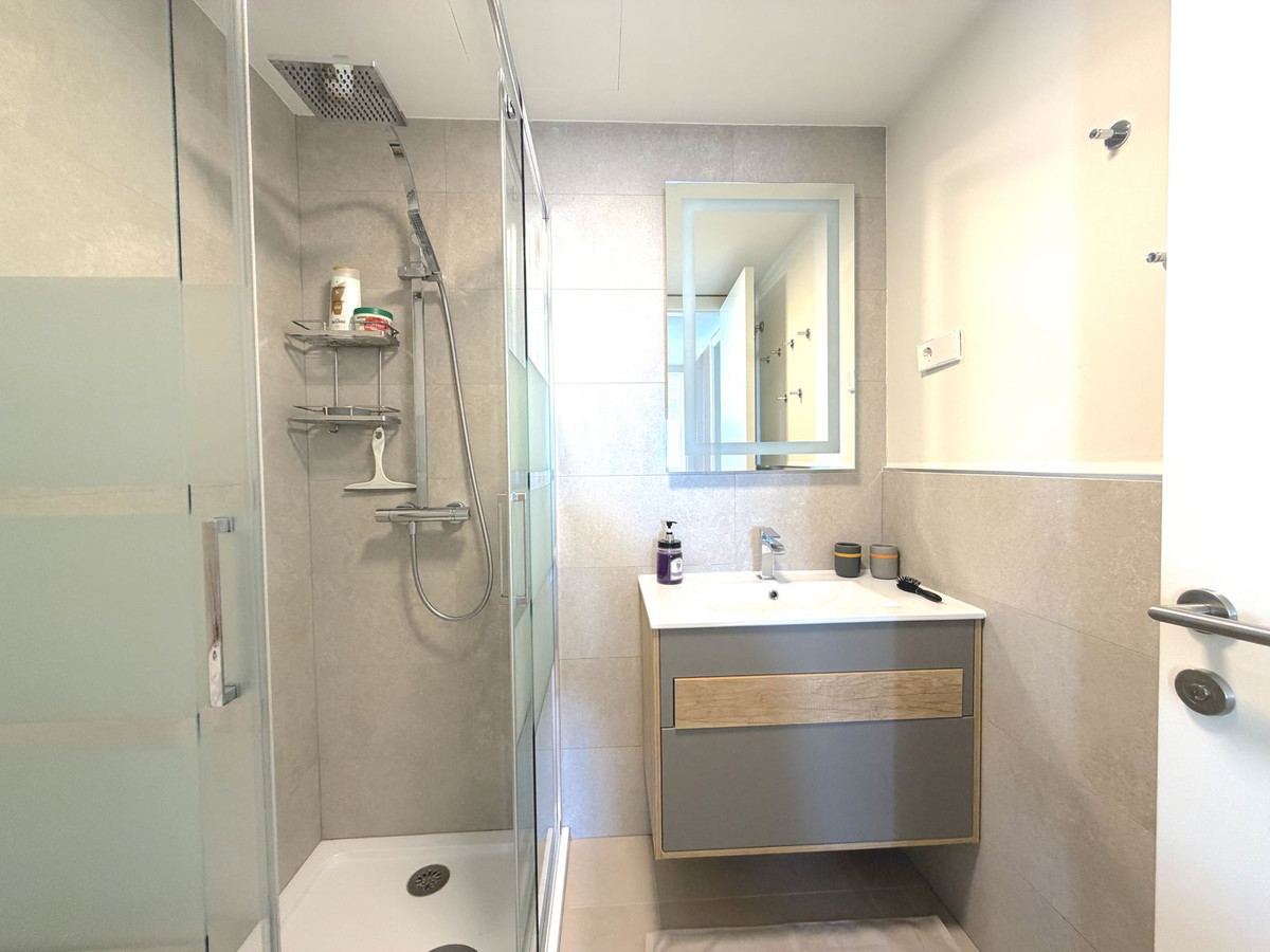 3 Bed Apartment for sale in Torreblanca Costa Del Sol, Málaga, Spain