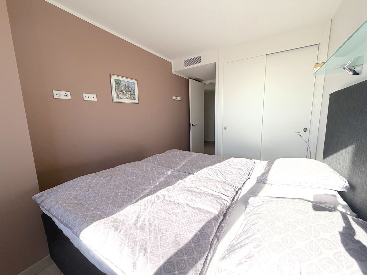 3 Bed Apartment for sale in Torreblanca Costa Del Sol, Málaga, Spain
