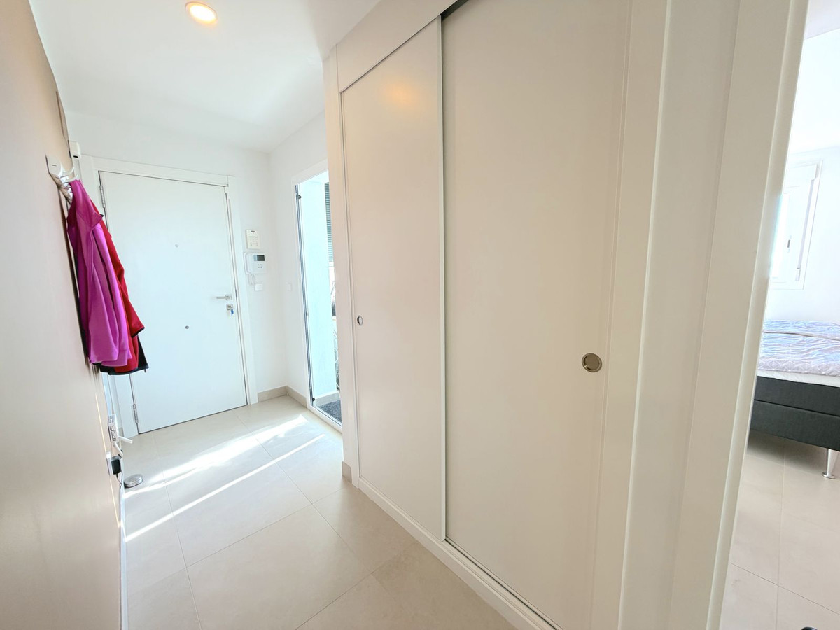 3 Bed Apartment for sale in Torreblanca Costa Del Sol, Málaga, Spain