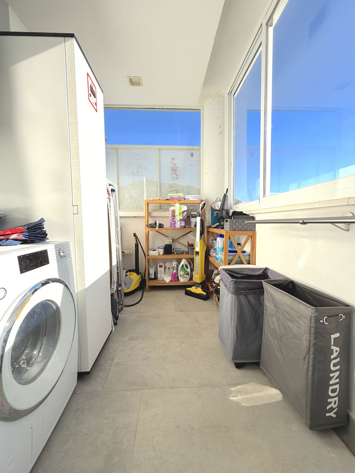3 Bed Apartment for sale in Torreblanca Costa Del Sol, Málaga, Spain
