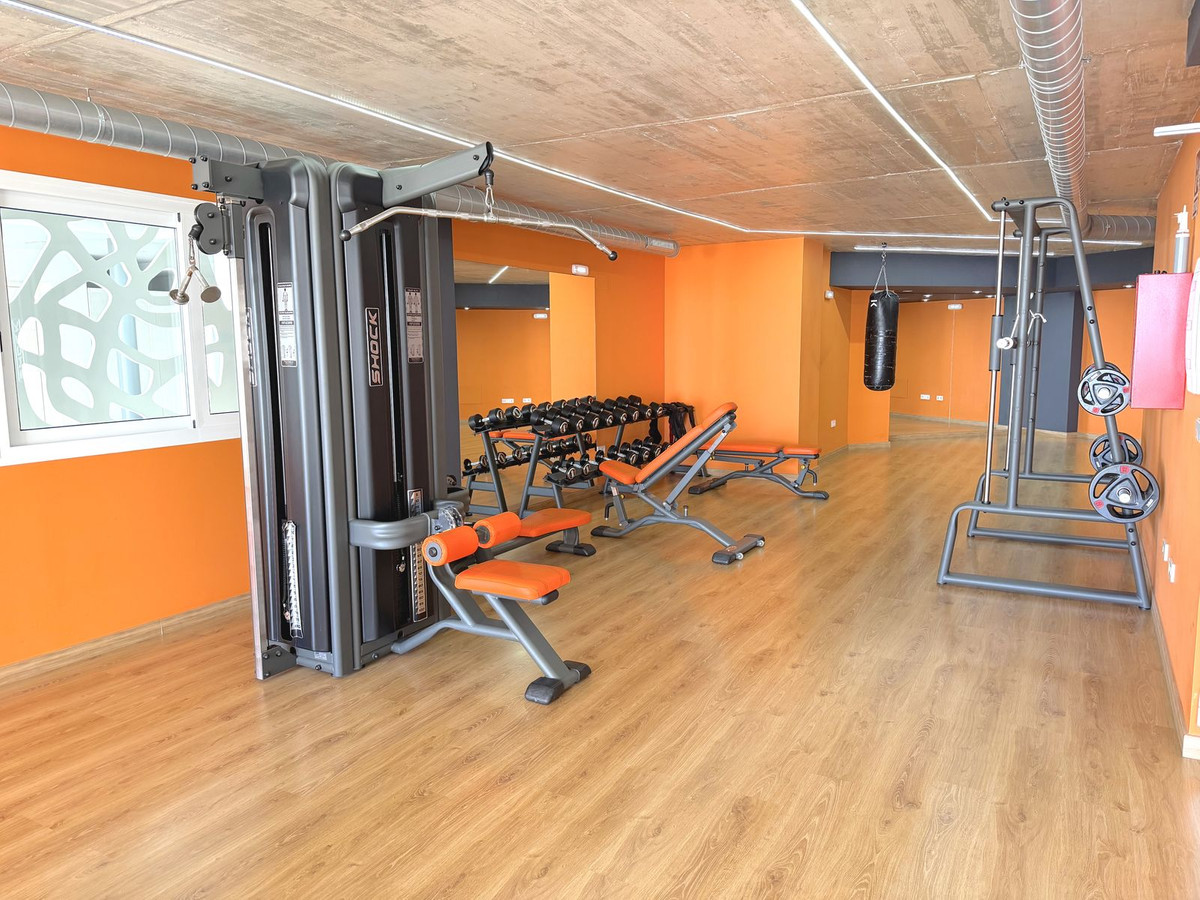 3 Bed Apartment for sale in Torreblanca Costa Del Sol, Málaga, Spain