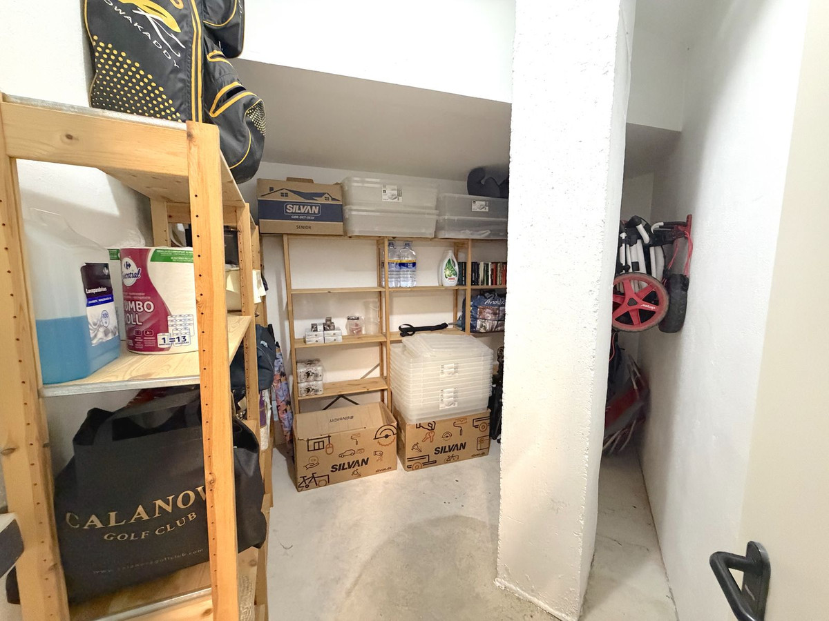3 Bed Apartment for sale in Torreblanca Costa Del Sol, Málaga, Spain