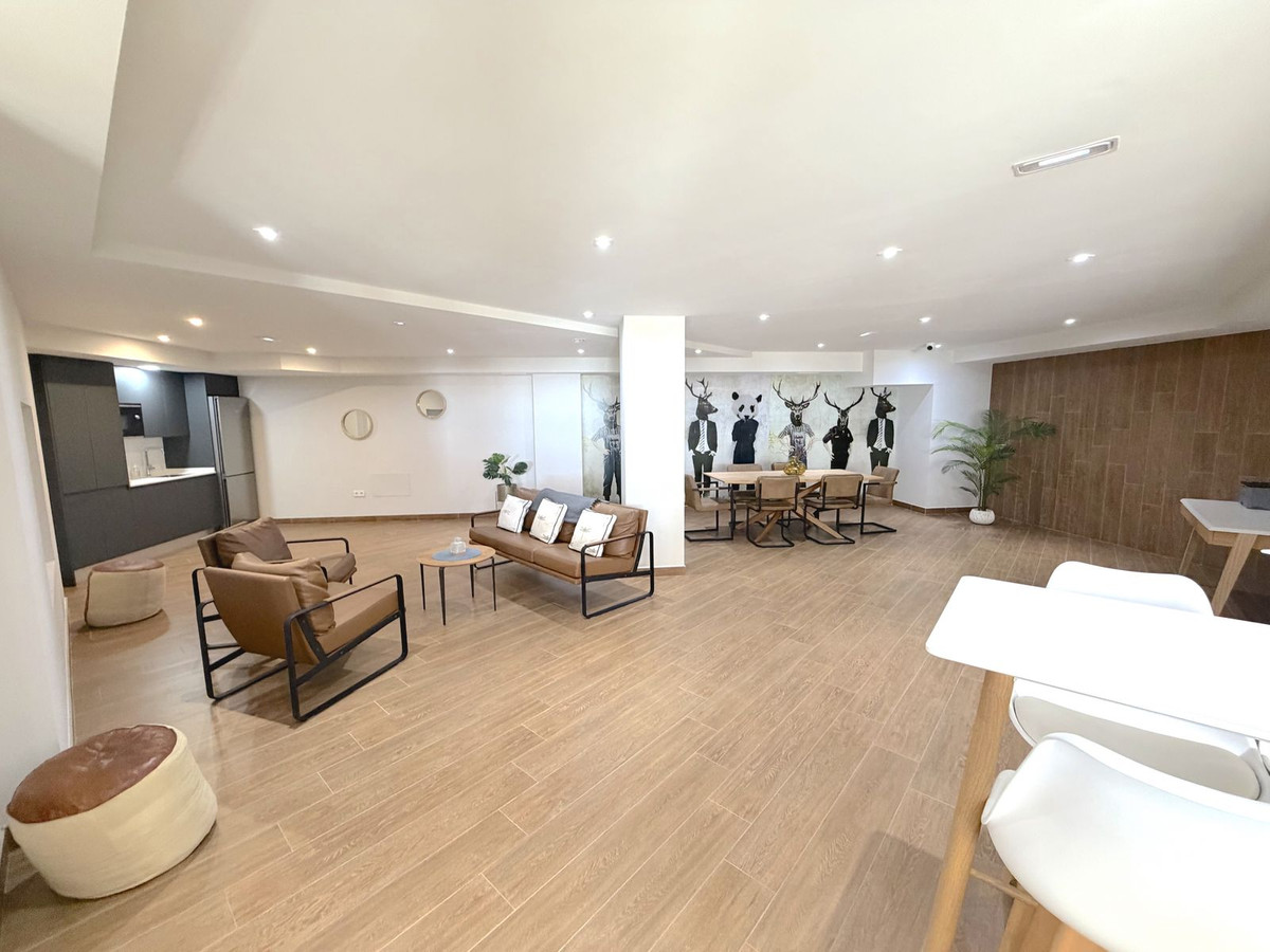 3 Bed Apartment for sale in Torreblanca Costa Del Sol, Málaga, Spain