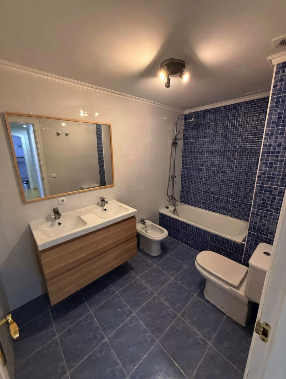 2 Bed Apartment for sale in San Luis De Sabinillas Costa Del Sol, Málaga, Spain