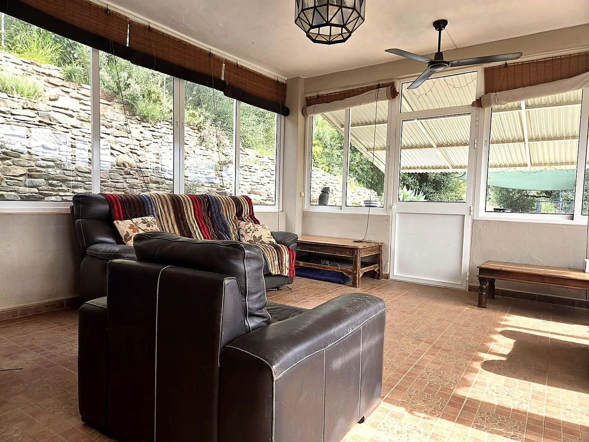 Se vende Finca - Cortijo de 2 dormitorios en Costa Del Sol, Málaga, España