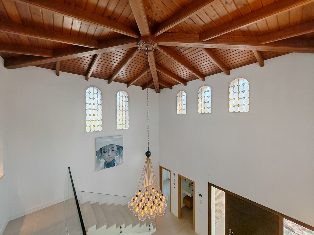 Se vende Villa - Chalet de 4 dormitorios en Costa Del Sol, Málaga, España