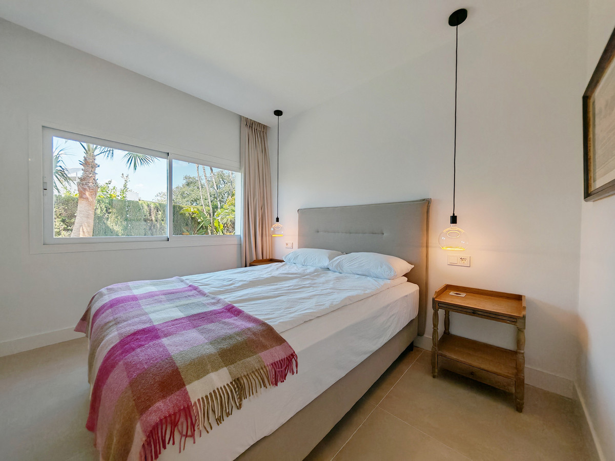 Se vende Villa - Chalet de 4 dormitorios en Costa Del Sol, Málaga, España