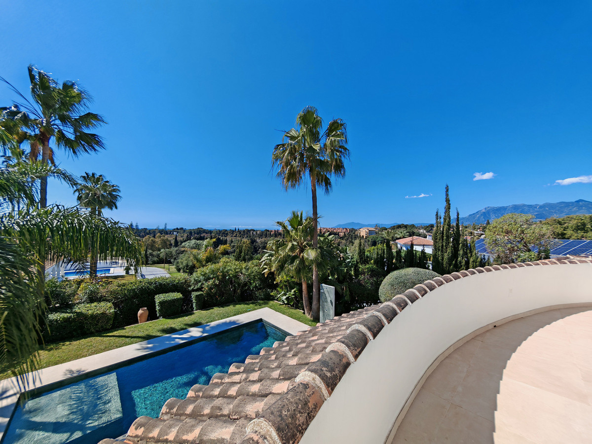 Se vende Villa - Chalet de 4 dormitorios en Costa Del Sol, Málaga, España