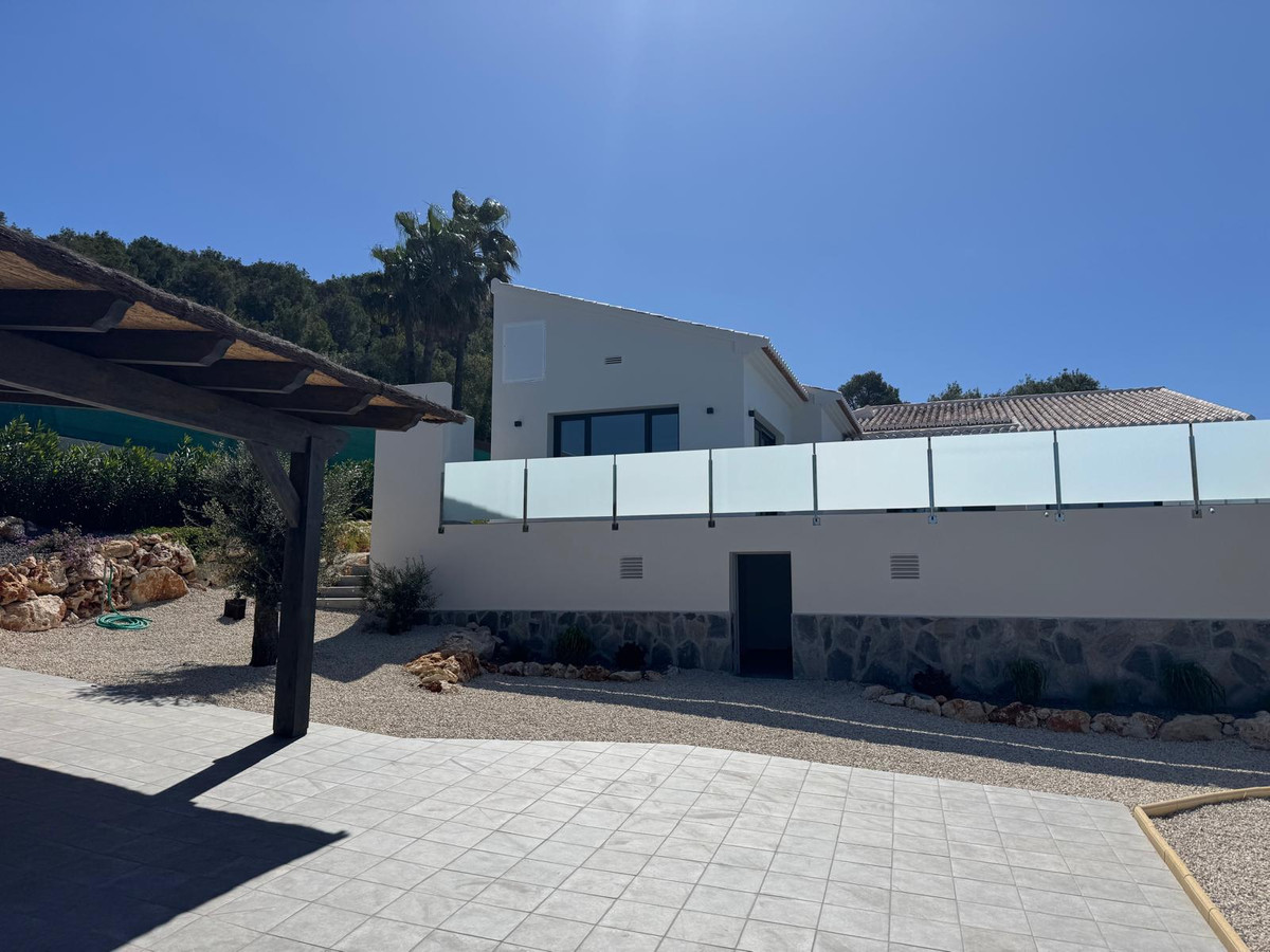 3 Bed Townhouse for sale in Javea Costa Blanca, Alicante, Spain