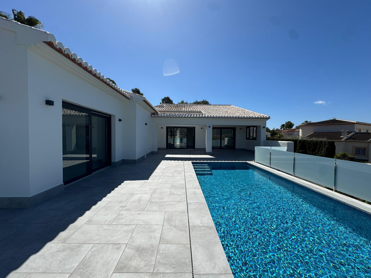 3 Bed Townhouse for sale in Javea Costa Blanca, Alicante, Spain