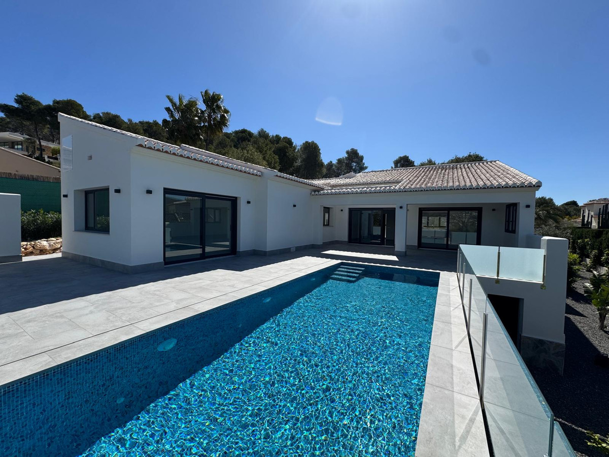 3 Bed Townhouse for sale in Javea Costa Blanca, Alicante, Spain