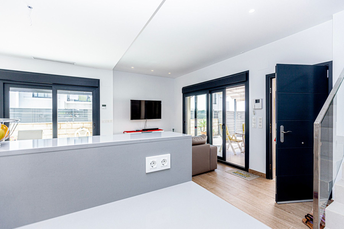 3 Bed Townhouse for sale in Rojales Costa Blanca, Alicante, Spain