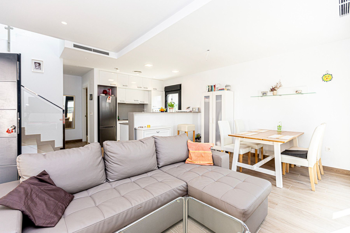 3 Bed Townhouse for sale in Rojales Costa Blanca, Alicante, Spain