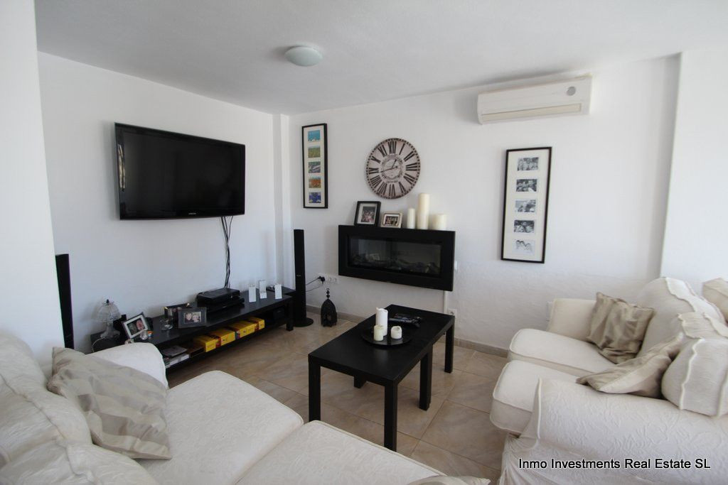 Se vende Villa - Chalet de 4 dormitorios en Costa Blanca, Alicante, España
