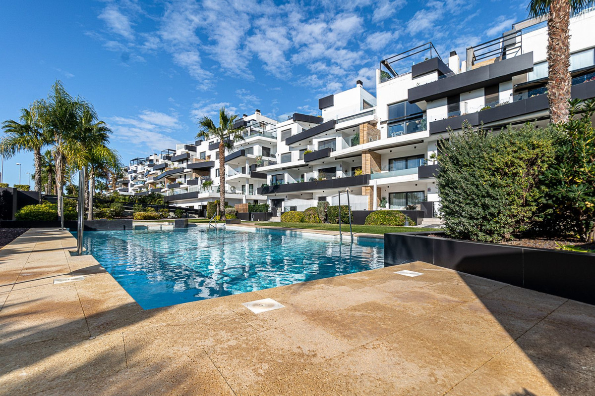 3 Bed Apartment for sale in Orihuela Costa Costa Blanca, Alicante, Spain