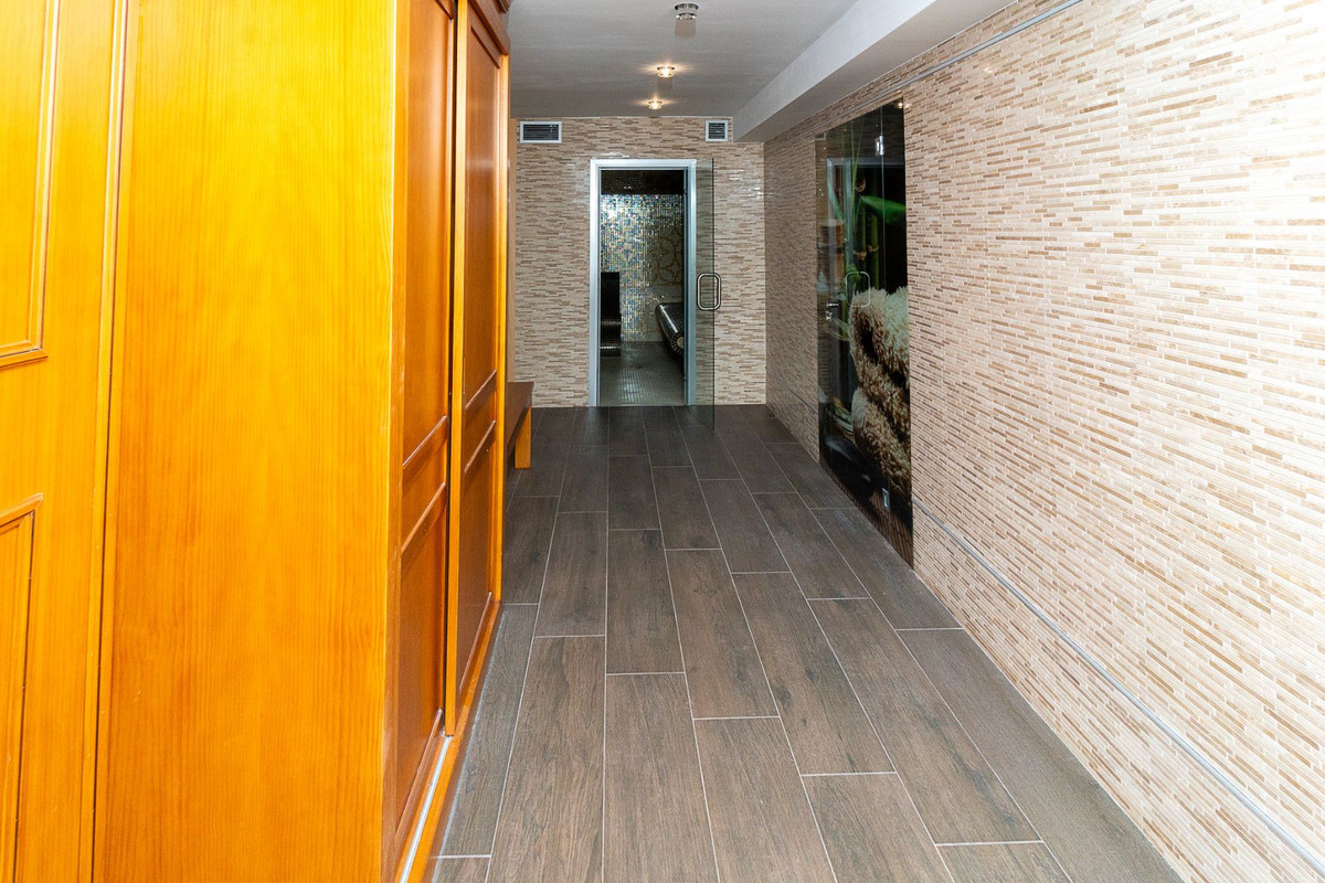 5 Bed Townhouse for sale in Torrevieja Costa Blanca, Alicante, Spain