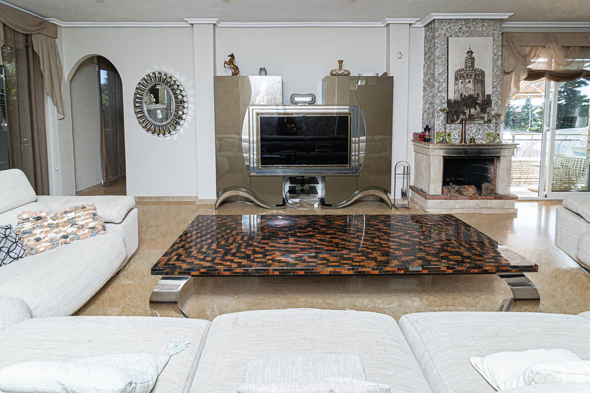 5 Bed Townhouse for sale in Torrevieja Costa Blanca, Alicante, Spain