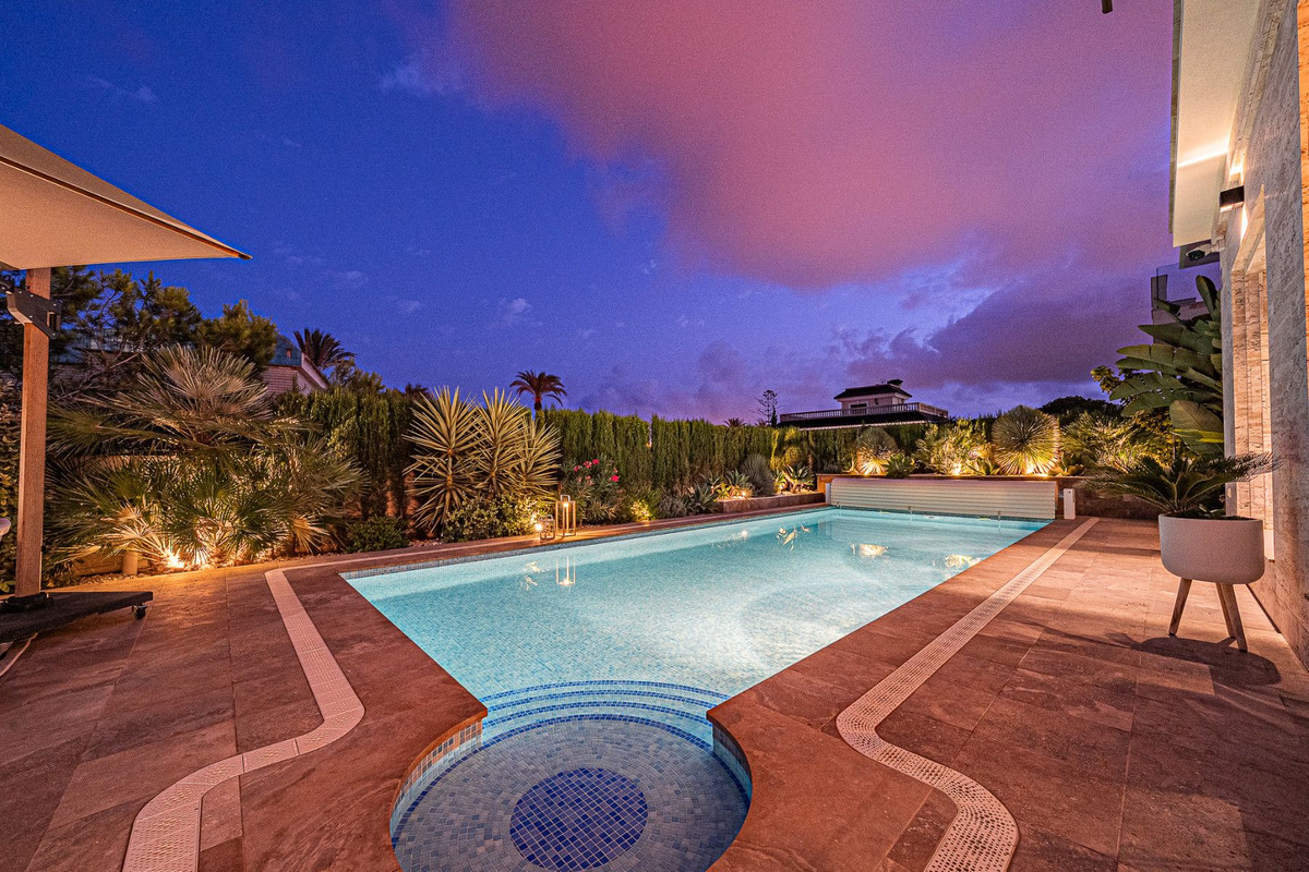 6 Bed Townhouse for sale in Orihuela Costa Costa Blanca, Alicante, Spain