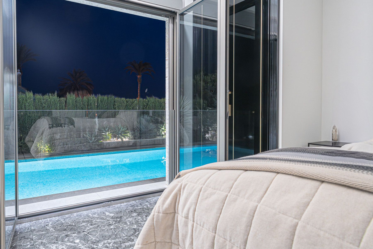6 Bed Townhouse for sale in Orihuela Costa Costa Blanca, Alicante, Spain