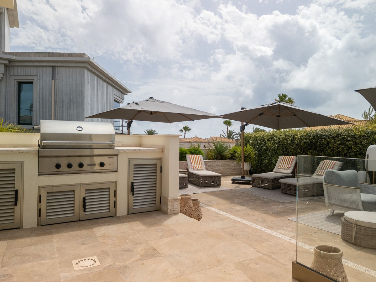 6 Bed Townhouse for sale in Orihuela Costa Costa Blanca, Alicante, Spain