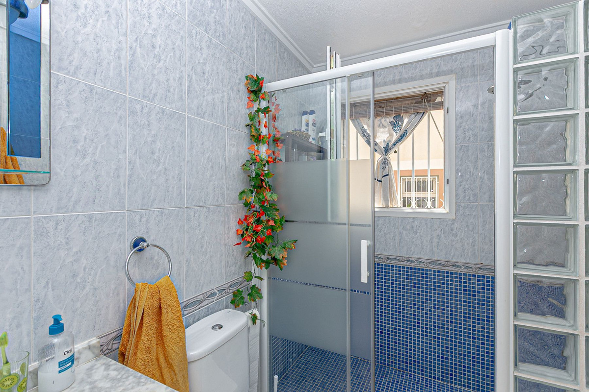 2 Bed Apartment for sale in Orihuela Costa Costa Blanca, Alicante, Spain