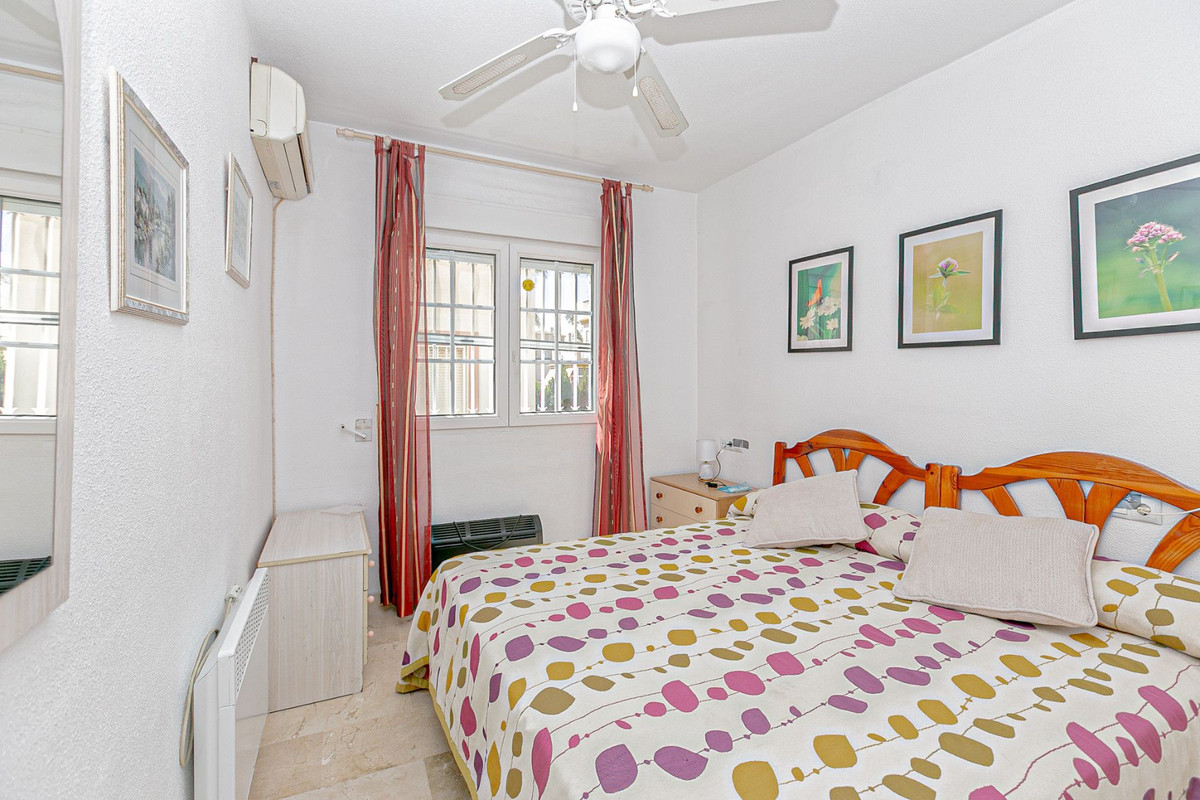 2 Bed Apartment for sale in Orihuela Costa Costa Blanca, Alicante, Spain