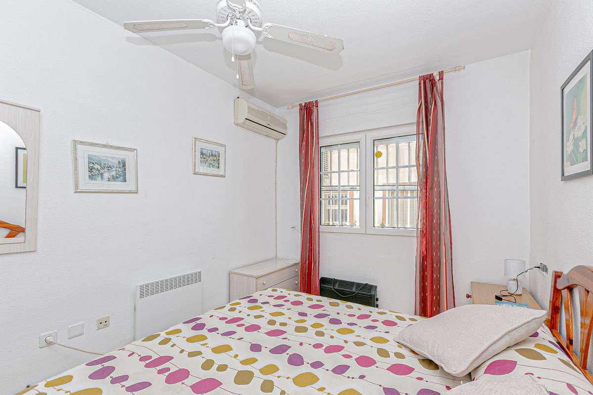2 Bed Apartment for sale in Orihuela Costa Costa Blanca, Alicante, Spain