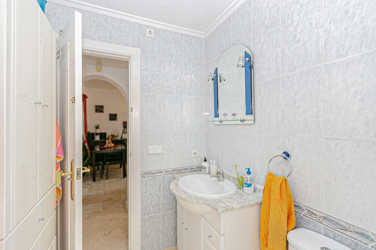 2 Bed Apartment for sale in Orihuela Costa Costa Blanca, Alicante, Spain