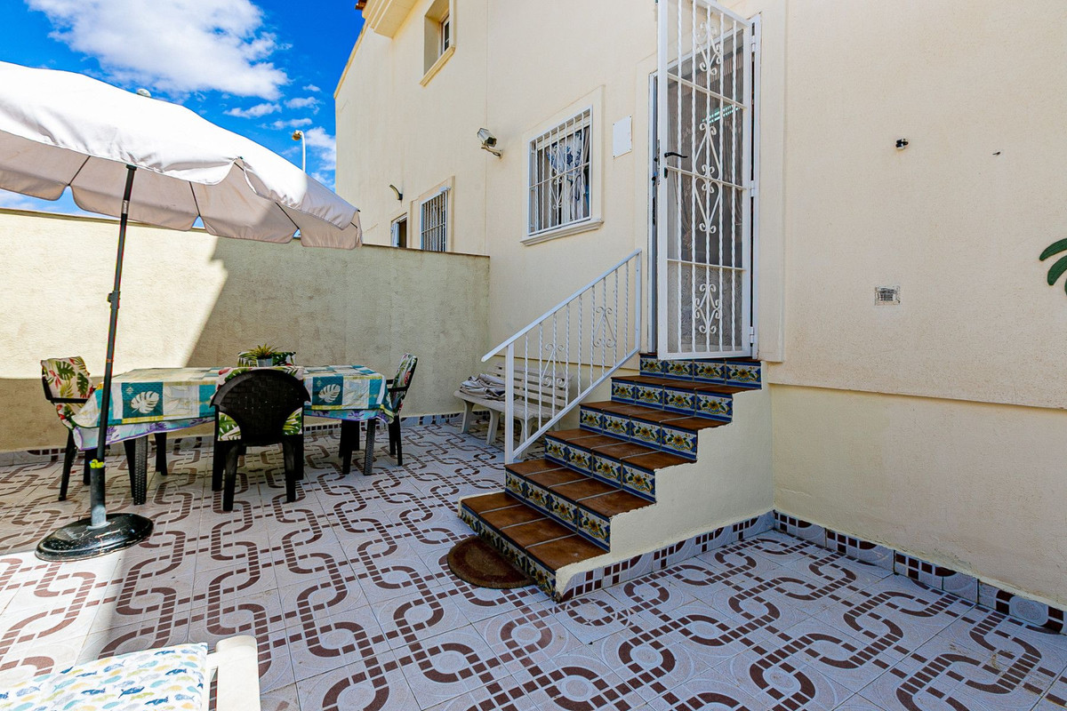 2 Bed Apartment for sale in Orihuela Costa Costa Blanca, Alicante, Spain