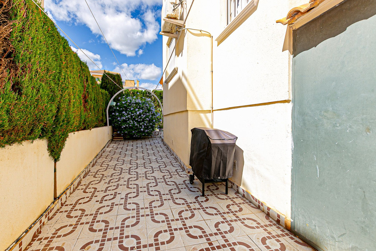 2 Bed Apartment for sale in Orihuela Costa Costa Blanca, Alicante, Spain