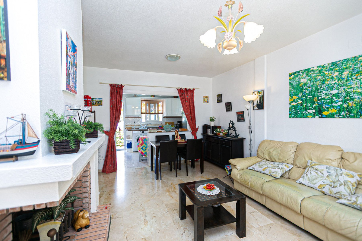 2 Bed Apartment for sale in Orihuela Costa Costa Blanca, Alicante, Spain