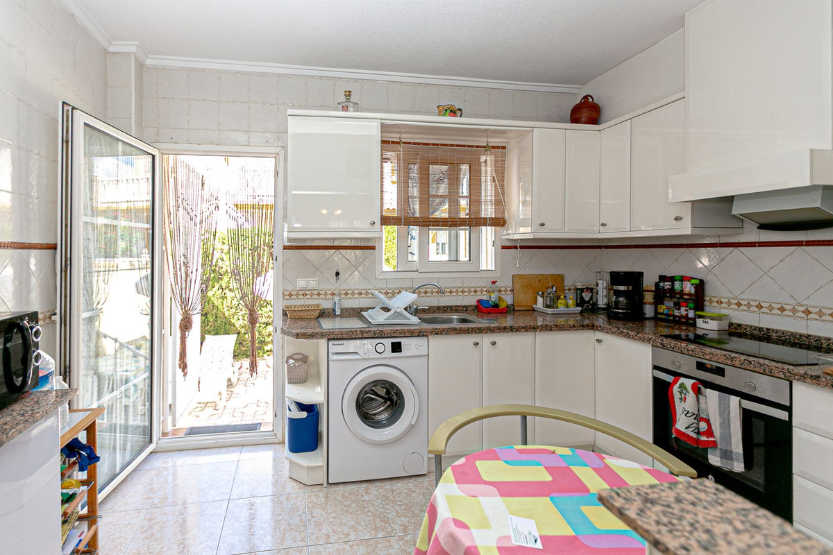 2 Bed Apartment for sale in Orihuela Costa Costa Blanca, Alicante, Spain