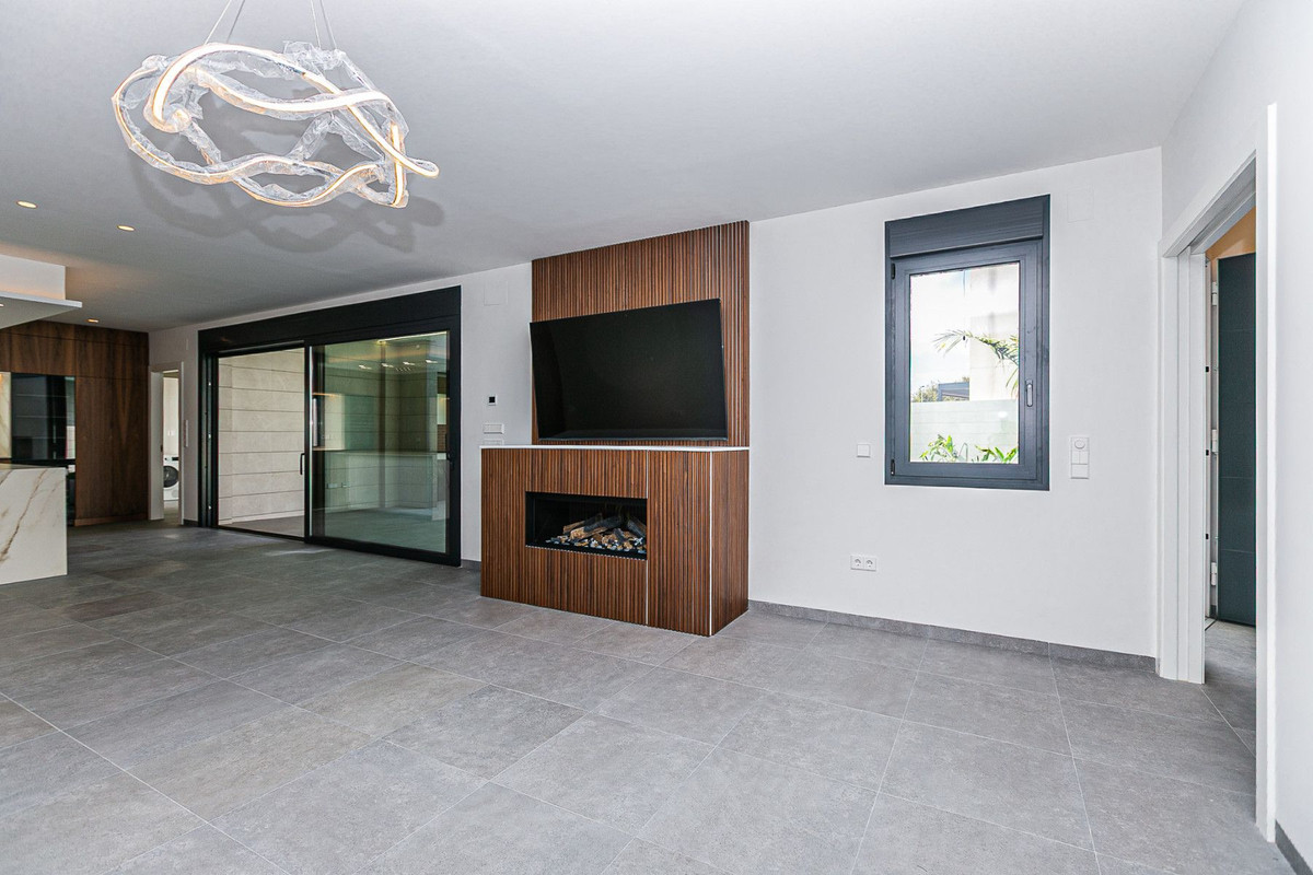 Se vende Villa - Chalet de 5 dormitorios en Costa Calida, Murcia, España