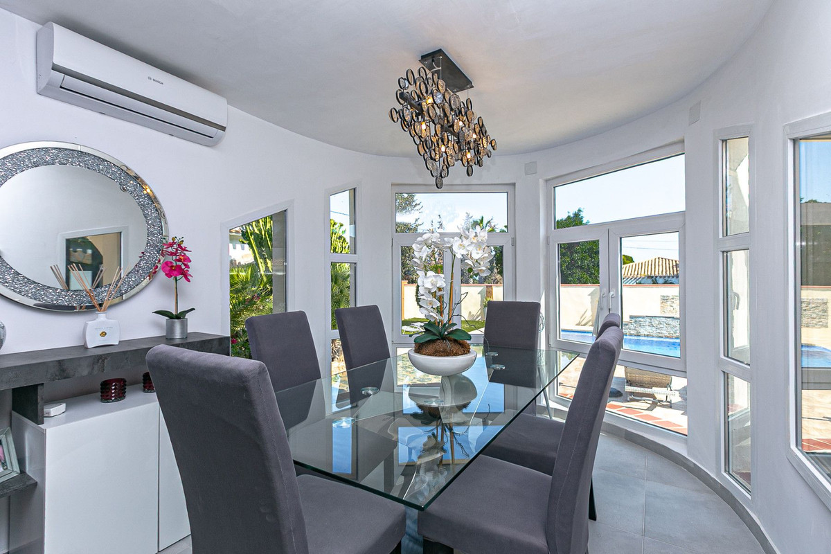 6 Bed Townhouse for sale in Orihuela Costa Costa Blanca, Alicante, Spain