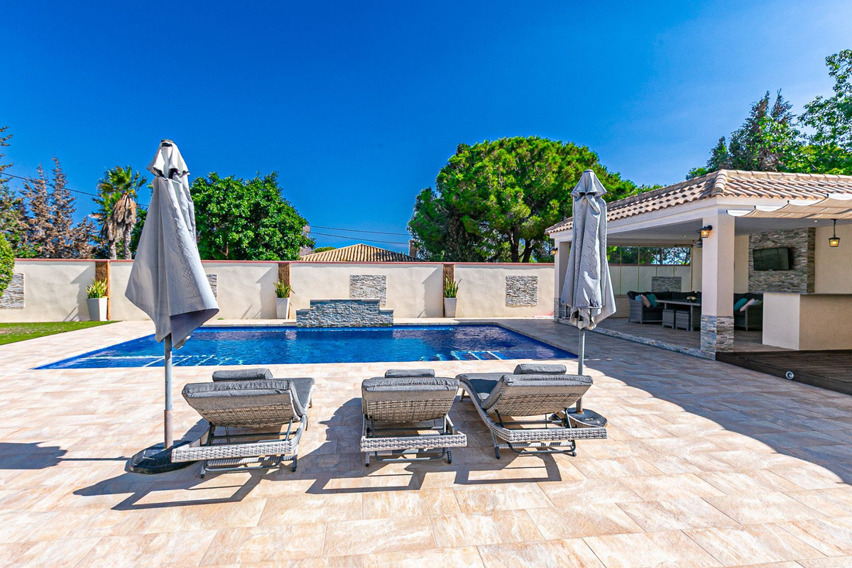 6 Bed Townhouse for sale in Orihuela Costa Costa Blanca, Alicante, Spain