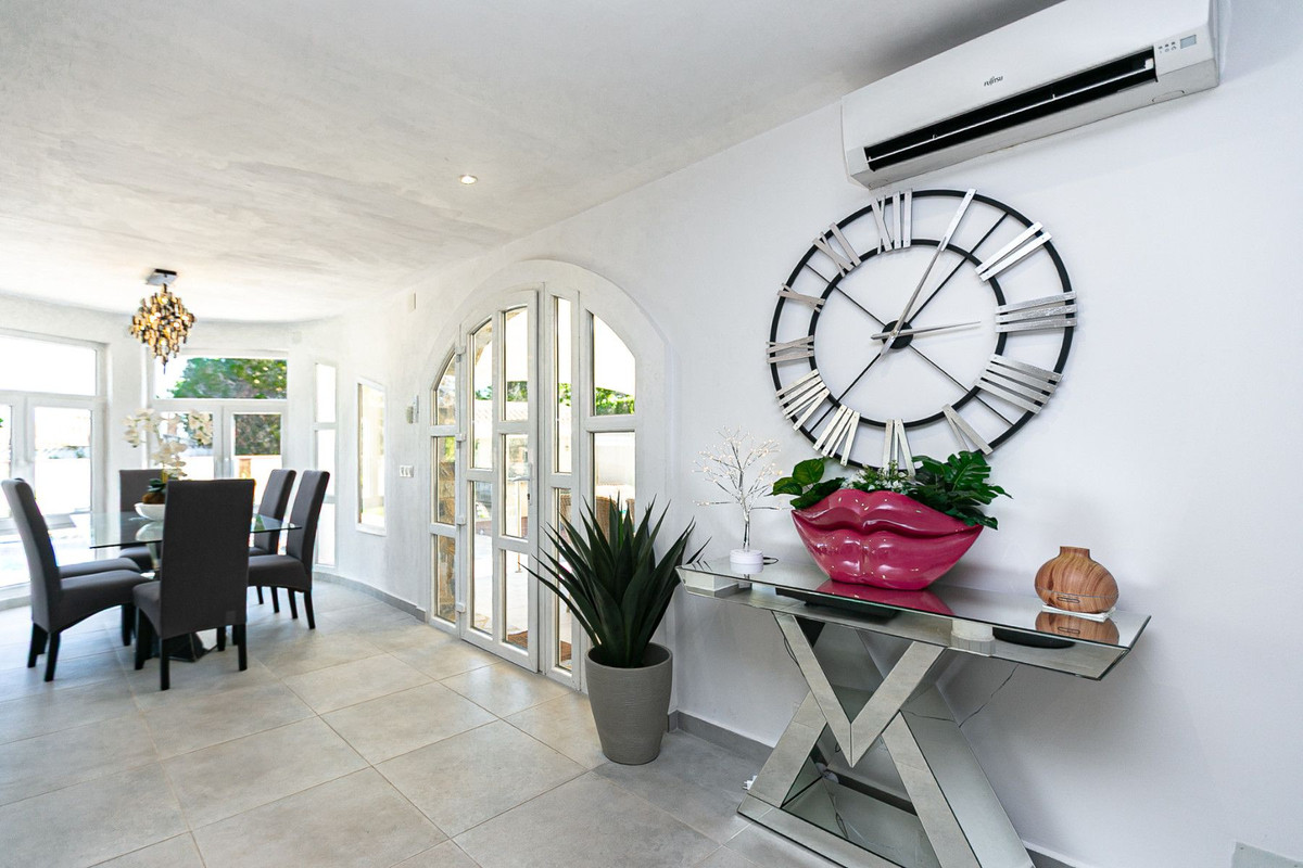 6 Bed Townhouse for sale in Orihuela Costa Costa Blanca, Alicante, Spain