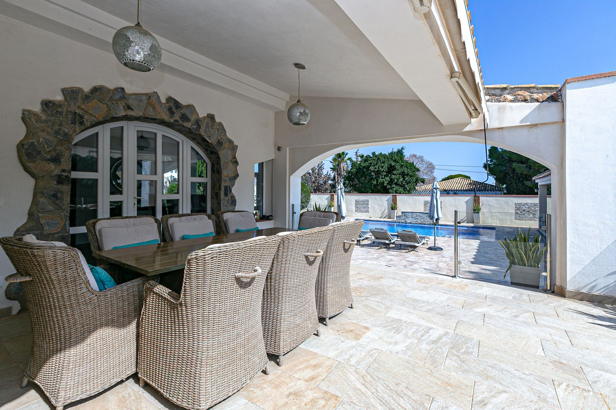6 Bed Townhouse for sale in Orihuela Costa Costa Blanca, Alicante, Spain