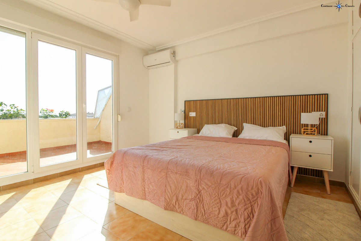 Se vende Ático de 2 dormitorios en Costa Blanca, Alicante, España